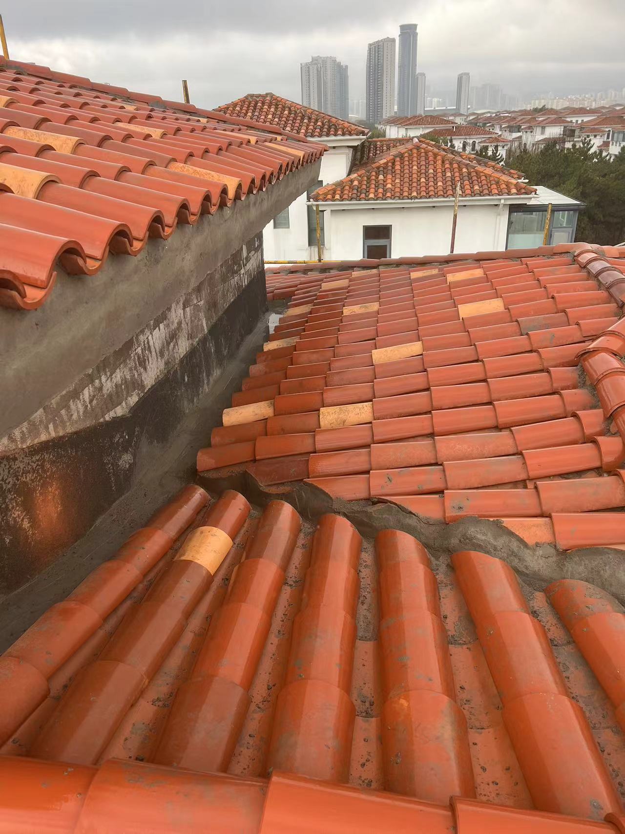 Roof waterproofing construction